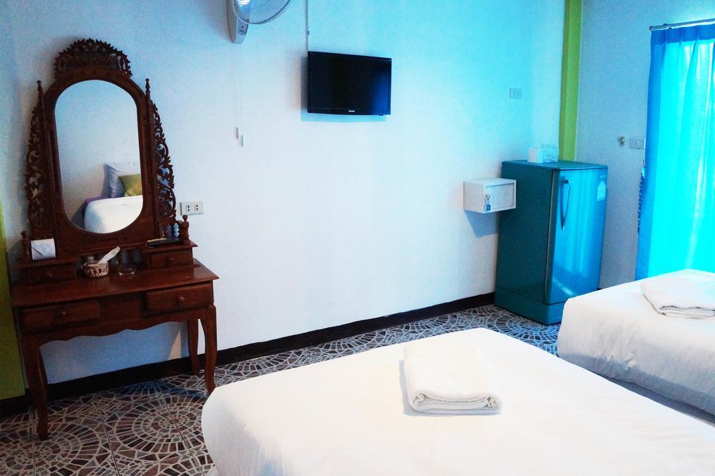 Wisma tamu Nong 2*